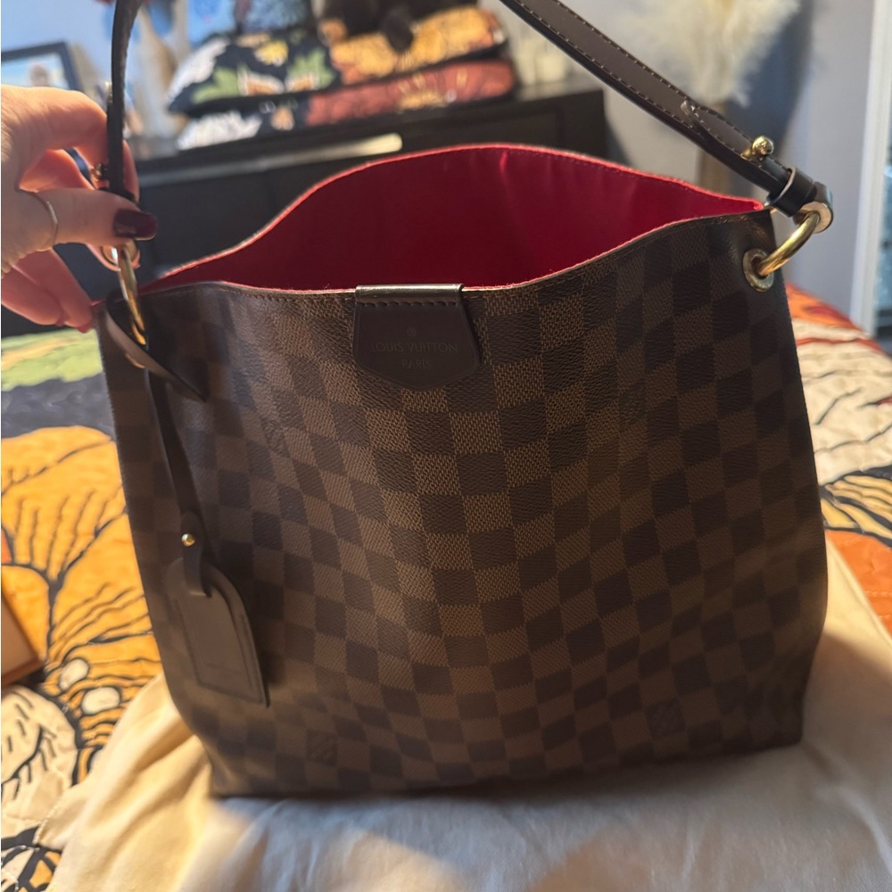 Authentic Louis Vuitton Graceful